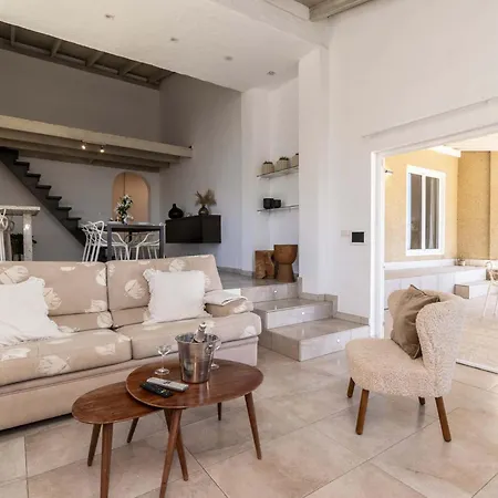 Bella Villa Tamaide
